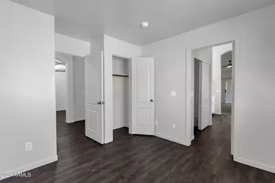 910 S Paradise Drive, Gilbert, AZ 85233 - Photo 37
