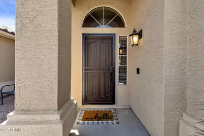 910 S Paradise Drive, Gilbert, AZ 85233 - Photo 5