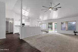 910 S Paradise Dr, Gilbert, AZ 85233 - Photo 13