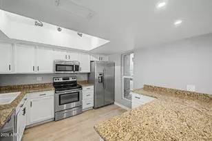 815 E Grovers Ave, Phoenix, AZ 85022 - Photo 13