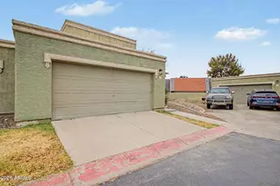 815 E Grovers Ave, Phoenix, AZ 85022 - Photo 5