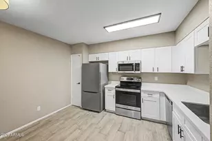 830 S Dobson Rd, Mesa, AZ 85202 - Photo 9