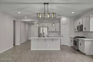 12826 W Tuckey Ln, Glendale, AZ 85307 - Photo 9