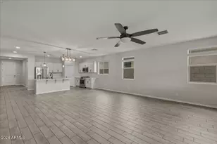 12826 W Tuckey Ln, Glendale, AZ 85307 - Photo 5