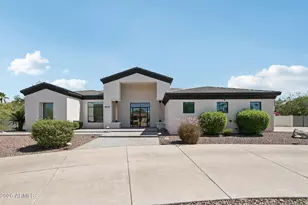 8645 E Wood Dr, Scottsdale, AZ 85260 - Photo 3