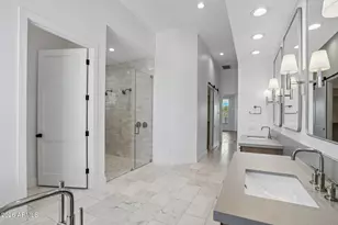 8645 E Wood Dr, Scottsdale, AZ 85260 - Photo 41