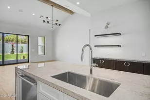 3210 E Oregon Ave, Phoenix, AZ 85018 - Photo 41