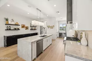 3210 E Oregon Ave, Phoenix, AZ 85018 - Photo 17
