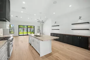 3210 E Oregon Ave, Phoenix, AZ 85018 - Photo 25