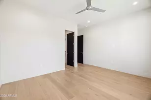 3210 E Oregon Ave, Phoenix, AZ 85018 - Photo 87