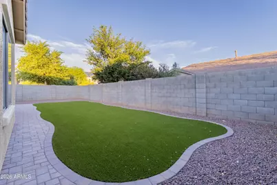 12175 W Locust Lane, Avondale, AZ 85323 - Photo 15