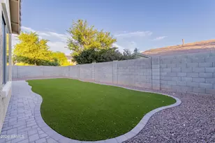 12175 W Locust Ln, Avondale, AZ 85323 - Photo 15