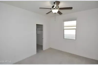 18828 W Shangri La Road, Surprise, AZ 85388 - Photo 9