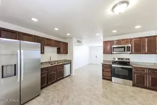 3424 W Bloomfield Rd, Phoenix, AZ 85029 - Photo 3