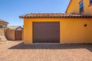 814 W Ardmore Rd, Phoenix, AZ 85041 - Photo 27
