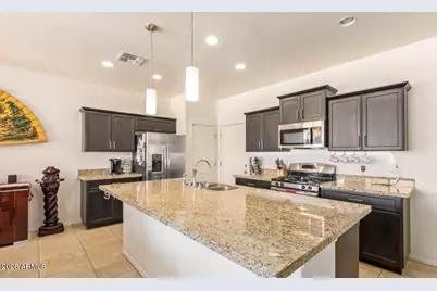 814 W Ardmore Road, Phoenix, AZ 85041 - Photo 7
