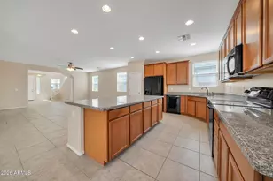 15623 W Poinsettia Dr, Surprise, AZ 85379 - Photo 17