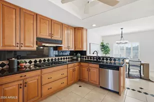 4301 N 21st St, Phoenix, AZ 85016 - Photo 3