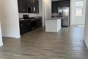 11148 W Parkway Dr, Tolleson, AZ 85353 - Photo 9
