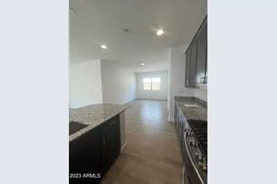 11148 W Parkway Drive, Tolleson, AZ 85353 - Photo 15