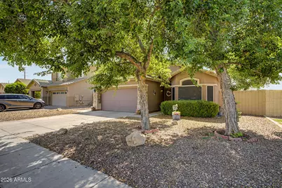 3645 S Joshua Tree Lane, Gilbert, AZ 85297 - Photo 3