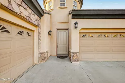 830 E Canyon Way, Chandler, AZ 85249 - Photo 9