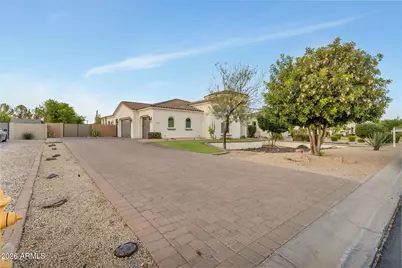 2972 E Fruitvale Avenue, Gilbert, AZ 85297 - Photo 3