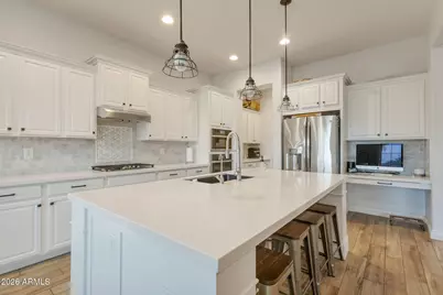 2972 E Fruitvale Avenue, Gilbert, AZ 85297 - Photo 5