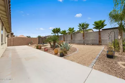 18202 W Raymond Street, Goodyear, AZ 85338 - Photo 11