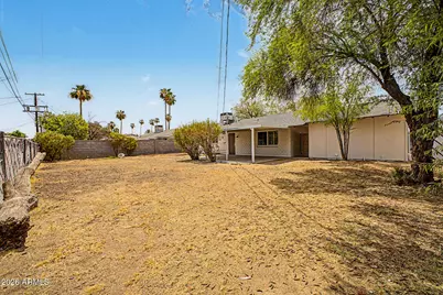 4038 W Maryland Avenue, Phoenix, AZ 85019 - Photo 23