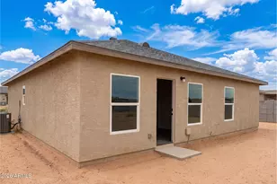 11094 W Arvada Dr, Arizona City, AZ 85123 - Photo 11