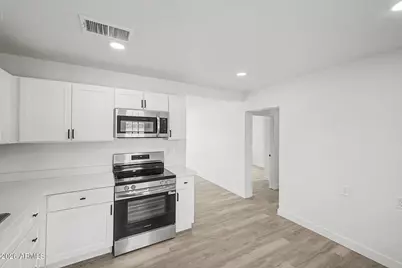 640 S Pasadena --, Mesa, AZ 85210 - Photo 13