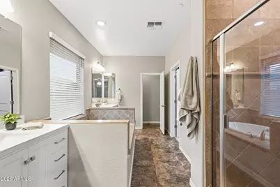 13392 W Creosote Drive, Peoria, AZ 85383 - Photo 31