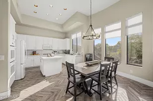 22852 N 52nd St, Phoenix, AZ 85054 - Photo 13