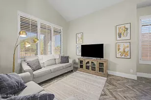 22852 N 52nd St, Phoenix, AZ 85054 - Photo 9