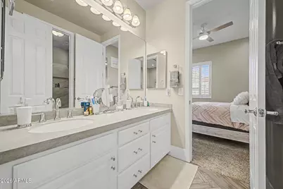 22852 N 52nd Street, Phoenix, AZ 85054 - Photo 31
