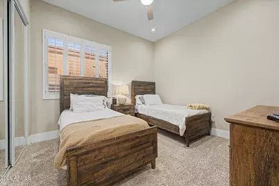 22852 N 52nd Street, Phoenix, AZ 85054 - Photo 33