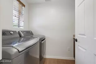 3935 E Rough Rider Rd, Phoenix, AZ 85050 - Photo 11