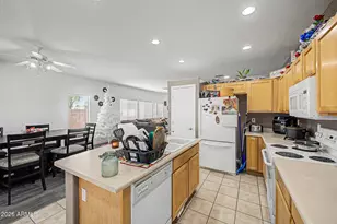 44996 W Gavilan Dr, Maricopa, AZ 85139 - Photo 11