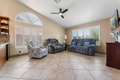 20004 N 98th Lane, Peoria, AZ 85382 - Photo 7