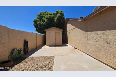 8002 W Maryland Avenue, Glendale, AZ 85303 - Photo 45