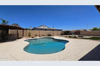 8002 W Maryland Avenue, Glendale, AZ 85303 - Photo 43