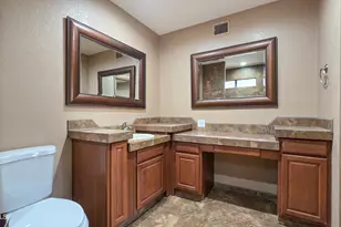 8002 W Maryland Ave, Glendale, AZ 85303 - Photo 27