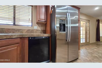 8002 W Maryland Avenue, Glendale, AZ 85303 - Photo 17