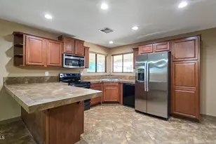 8002 W Maryland Ave, Glendale, AZ 85303 - Photo 15
