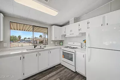 558 S Desert View Drive, Apache Junction, AZ 85120 - Photo 15