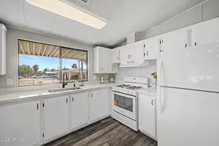 558 S Desert View Dr, Apache Junction, AZ 85120 - Photo 15