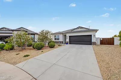 2058 S 241st Avenue, Buckeye, AZ 85326 - Photo 3