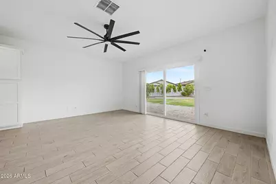 2058 S 241st Avenue, Buckeye, AZ 85326 - Photo 7