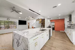 3715 W Paradise Ln, Phoenix, AZ 85053 - Photo 9